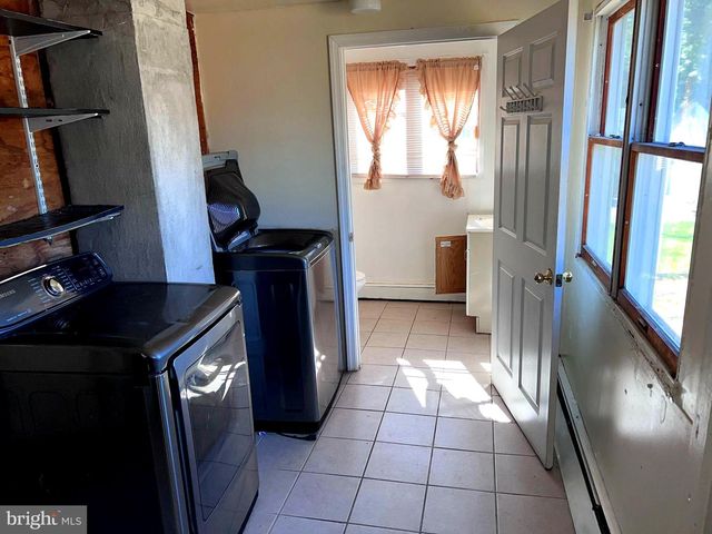 323 WILFRED AVE, Hamilton, NJ 08610