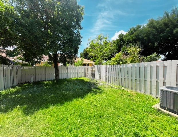 23712 SW 110th Ave, Homestead, FL 33032