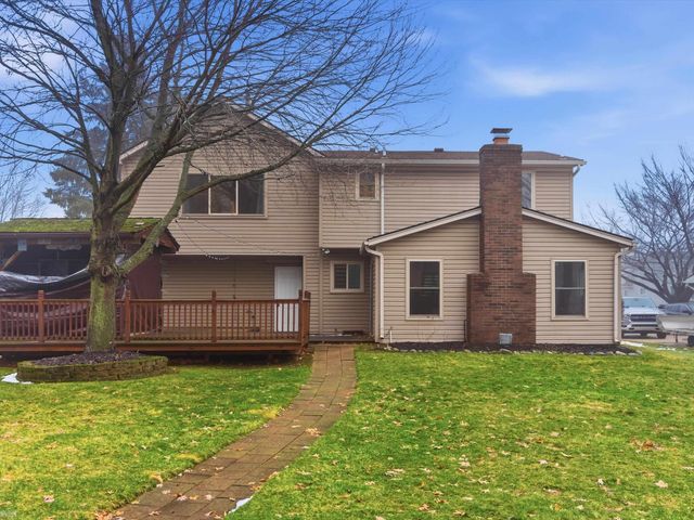 2923 Ravenglass Road, Waterford Twp, MI 48329