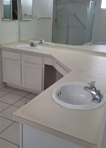 876 BRYSON LOOP, Lakeland, FL 33809