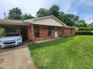 1016 Lotus, Natchez, MS 39120