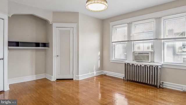 246 WEMBLY RD, Upper Darby, PA 19082