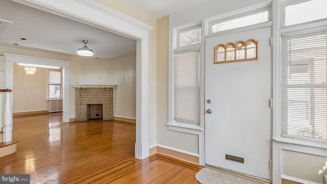 246 WEMBLY RD, Upper Darby, PA 19082