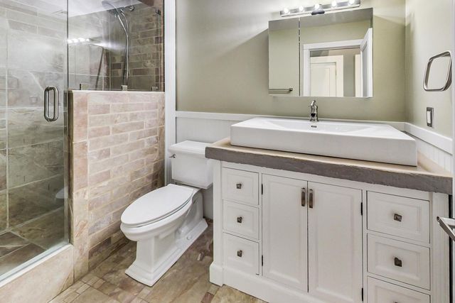 1735 W Diversey Parkway 610, Chicago, IL 60614