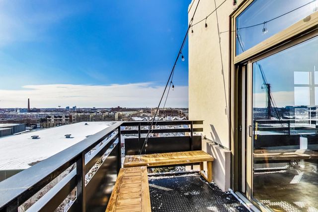 1735 W Diversey Parkway 610, Chicago, IL 60614