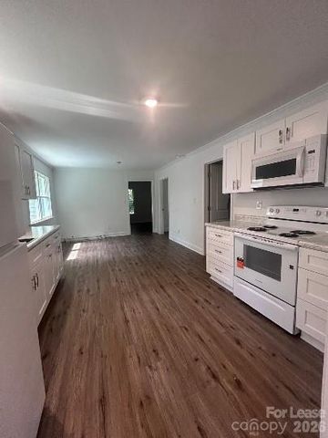 2634 S Calvary Street C, Gastonia, NC 28052