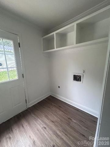 2634 S Calvary Street C, Gastonia, NC 28052