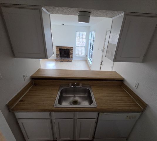 7621 Mccallum Boulevard 311, Dallas, TX 75252