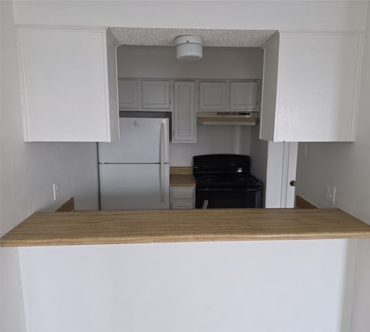 7621 Mccallum Boulevard 311, Dallas, TX 75252
