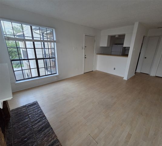 7621 Mccallum Boulevard 311, Dallas, TX 75252