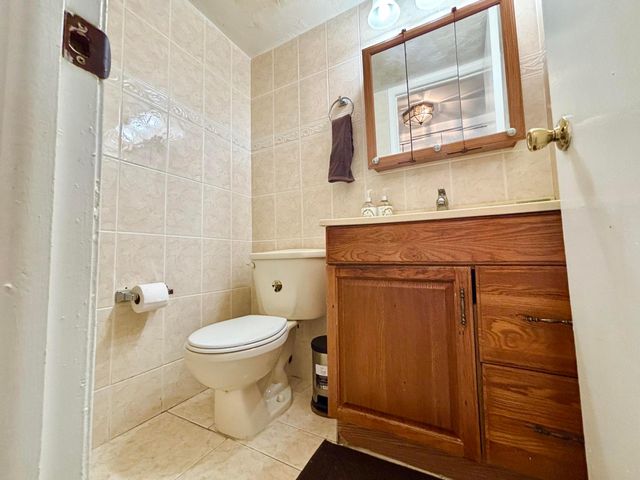 203 Farnham I 203, Deerfield Beach, FL 33442