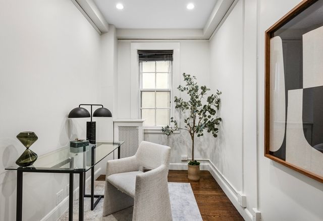 65 Commonwealth Ave 6B, Boston, MA 02116