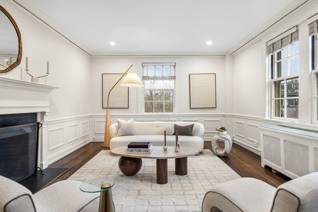 65 Commonwealth Ave 6B, Boston, MA 02116