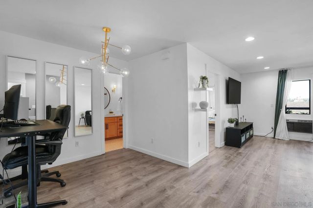 6930 Hyde Park Dr 218, San Diego, CA 92119