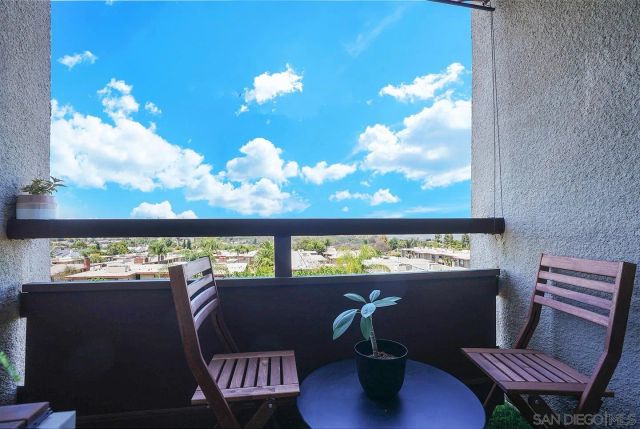 6930 Hyde Park Dr 218, San Diego, CA 92119