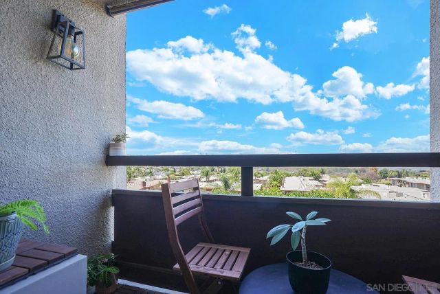 6930 Hyde Park Dr 218, San Diego, CA 92119