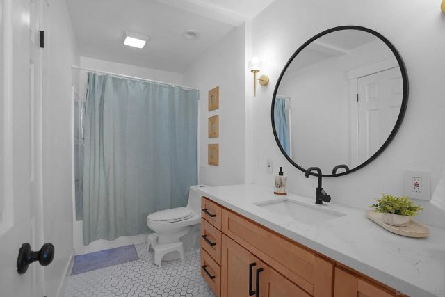 6930 Hyde Park Dr 218, San Diego, CA 92119