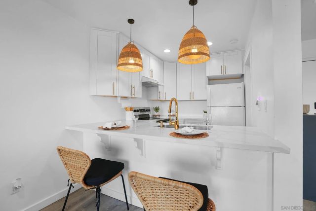 6930 Hyde Park Dr 218, San Diego, CA 92119