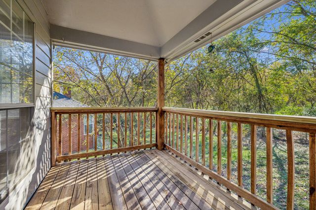 404 Black Mountain Dr, Antioch, TN 37013