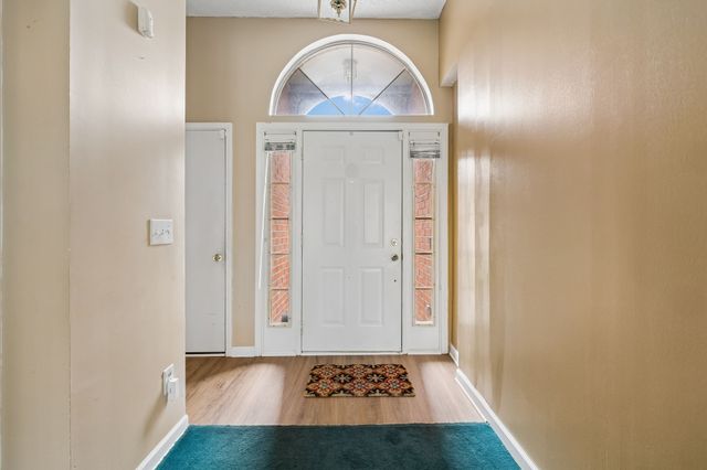 404 Black Mountain Dr, Antioch, TN 37013