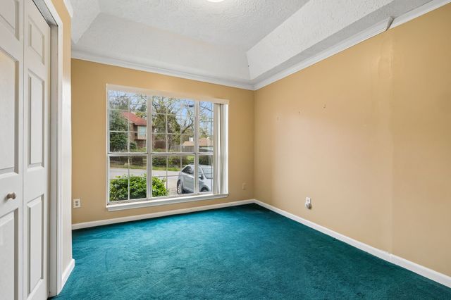 404 Black Mountain Dr, Antioch, TN 37013