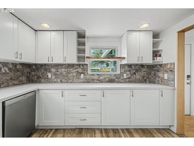 850 Se 141ST Ave, Portland, OR 97233