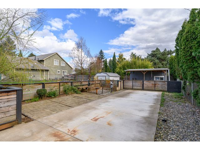 850 Se 141ST Ave, Portland, OR 97233