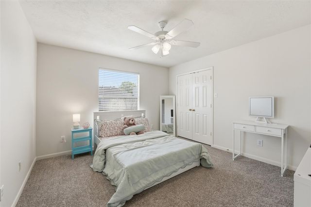 2726 Hidden Spring Vale Drive, Spring, TX 77386