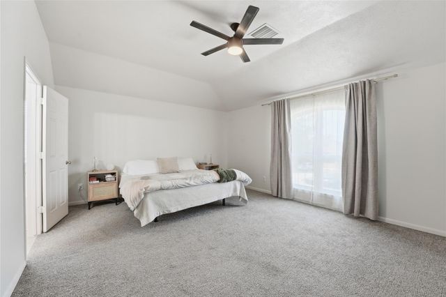 2726 Hidden Spring Vale Drive, Spring, TX 77386