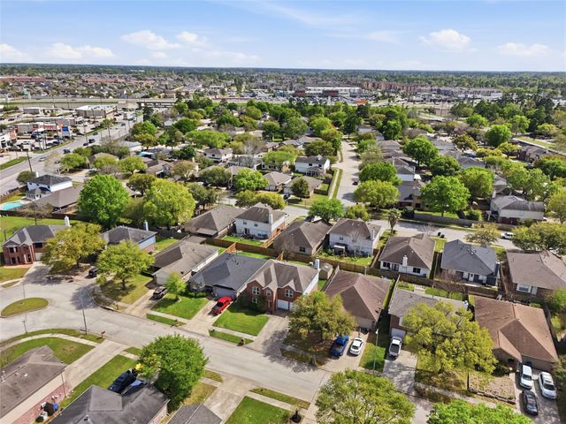 2726 Hidden Spring Vale Drive, Spring, TX 77386