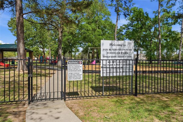 2726 Hidden Spring Vale Drive, Spring, TX 77386