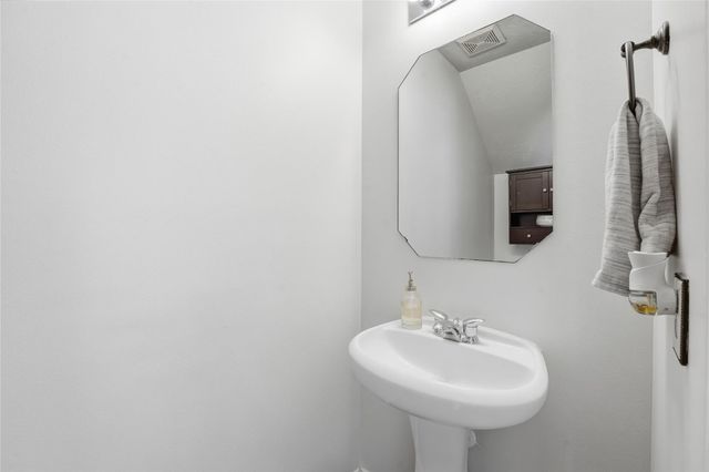 2726 Hidden Spring Vale Drive, Spring, TX 77386