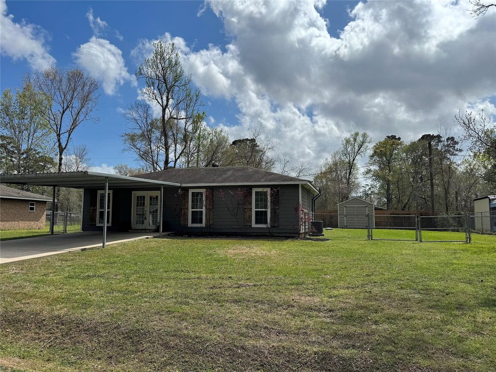 25827 Water Ridge Drive, Huffman, TX 77336