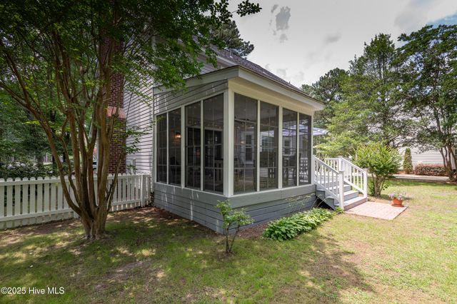 3305 Cadenza Street, Greenville, NC 27858