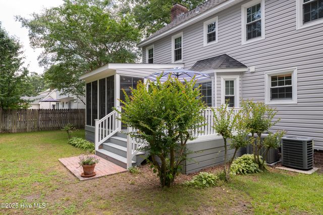 3305 Cadenza Street, Greenville, NC 27858