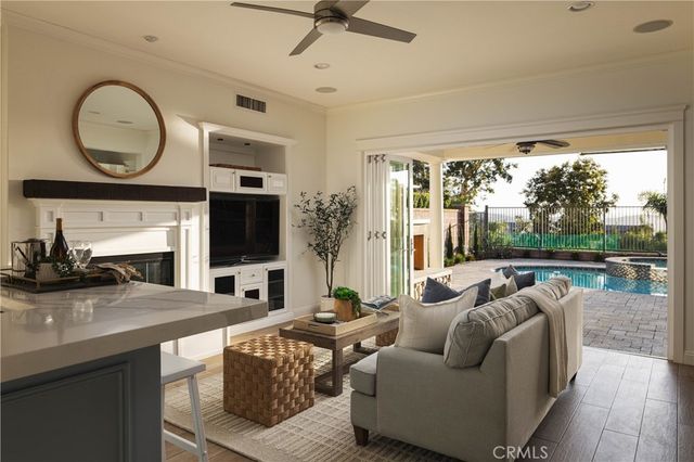 11 Craftsbury Pl, Ladera Ranch, CA 92694