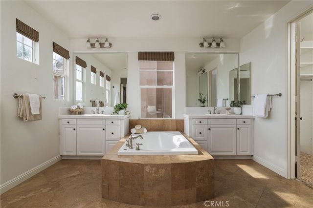 11 Craftsbury Pl, Ladera Ranch, CA 92694