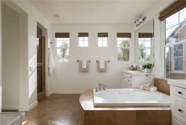 11 Craftsbury Pl, Ladera Ranch, CA 92694