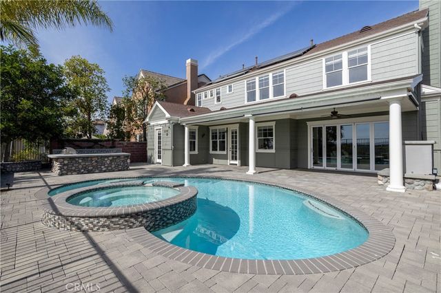 11 Craftsbury Pl, Ladera Ranch, CA 92694