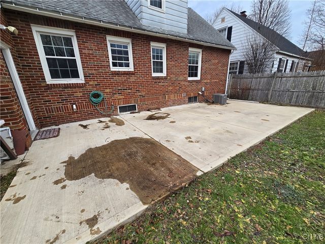 532 Orwood Place, Salina, NY 13208