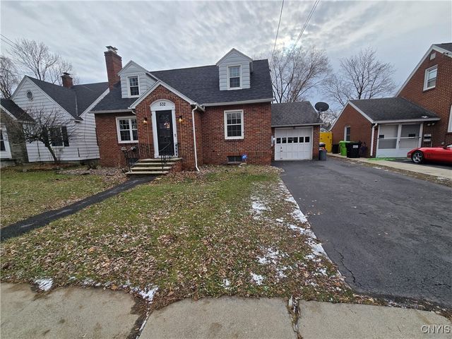 532 Orwood Place, Salina, NY 13208