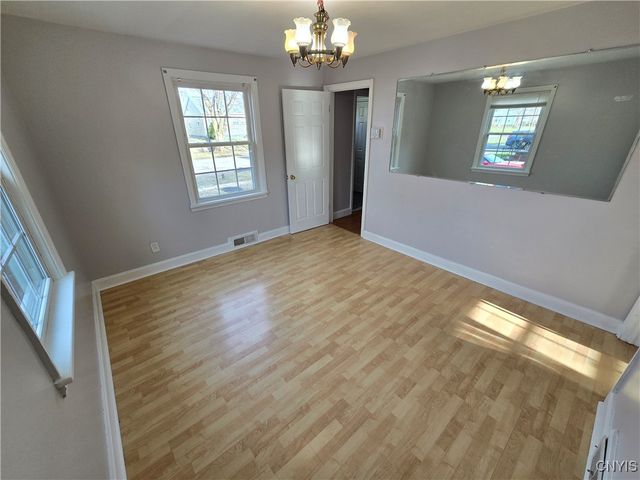 532 Orwood Place, Salina, NY 13208