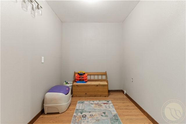 703 S Wagner Lane, Billings, MT 59105