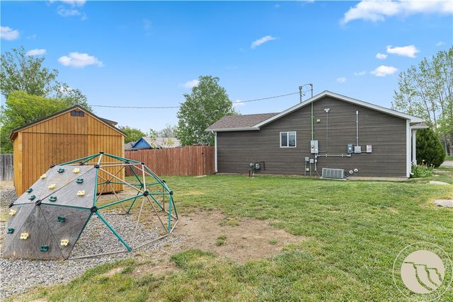 703 S Wagner Lane, Billings, MT 59105