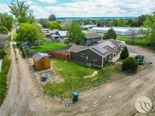 703 S Wagner Lane, Billings, MT 59105