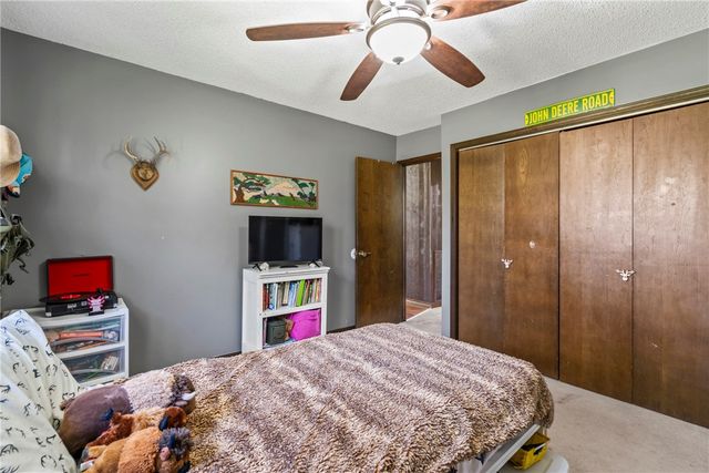 18936 Rockhill Drive, Siloam Springs, AR 72761