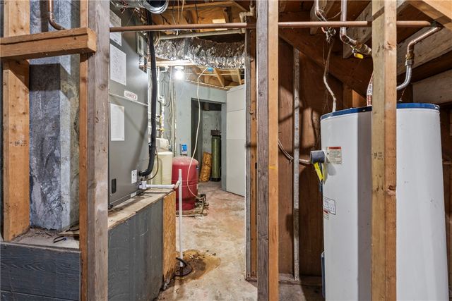 18936 Rockhill Drive, Siloam Springs, AR 72761