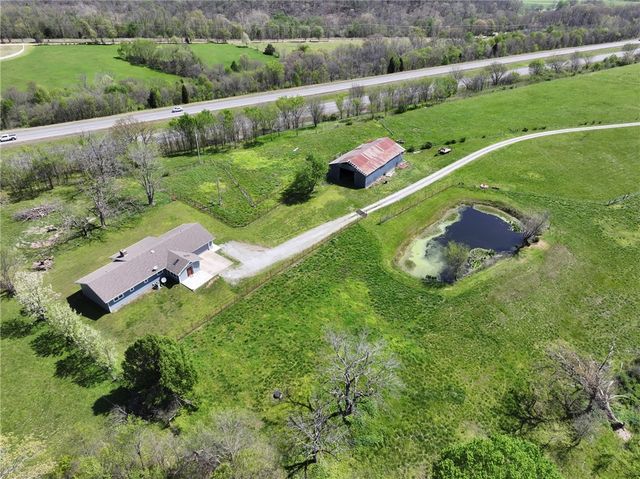 18936 Rockhill Drive, Siloam Springs, AR 72761