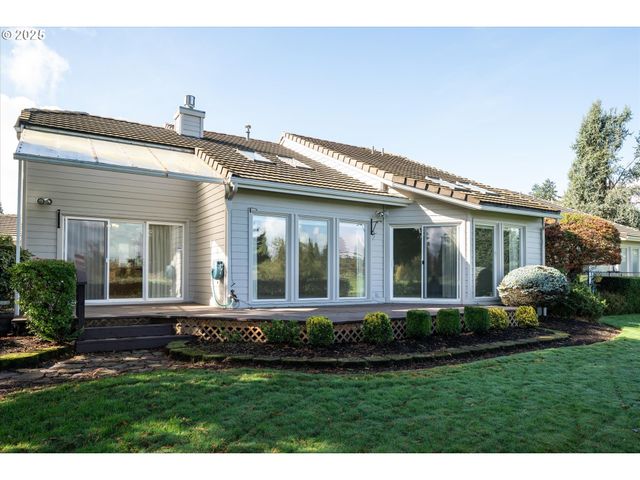 370 MAGNOLIA Dr, Creswell, OR 97426