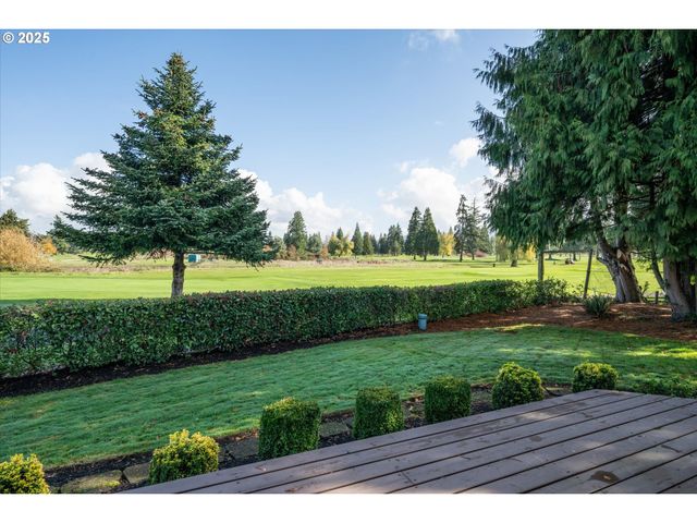 370 MAGNOLIA Dr, Creswell, OR 97426